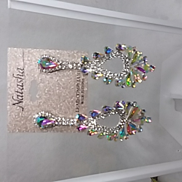 Dangle Pierce Earrings Silver Tone Borealis Teardrop Natasha - Picture 4 of 5